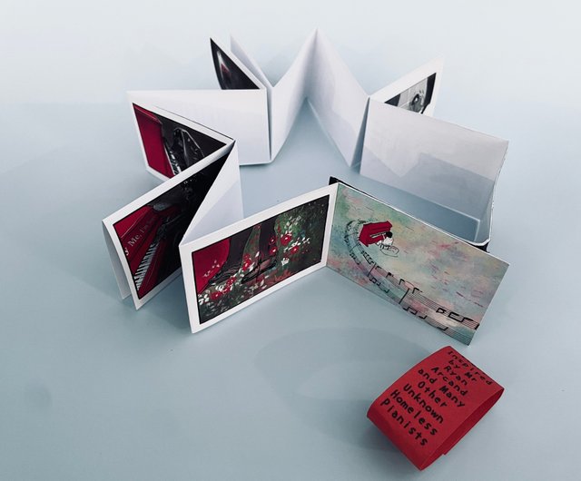 16 ページのミニ コミック Zine Xiaozhi オルガン アーティスト ブック