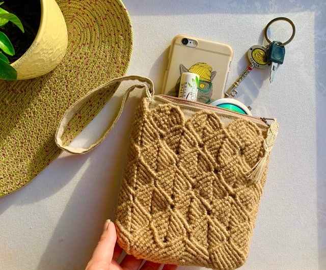 Macrame jute pouch bag Wristlet makeup bag Zipper pouch purse