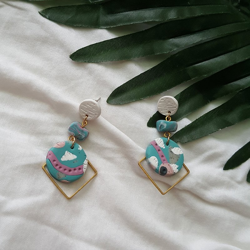 Lake Green Series - Japanese kimono color hand made earrings / earrings / ear / ear (box) - Earrings & Clip-ons - Clay Multicolor