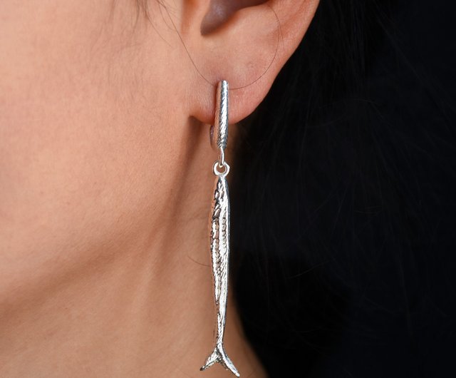 Asymmetrical hot sale silver earrings