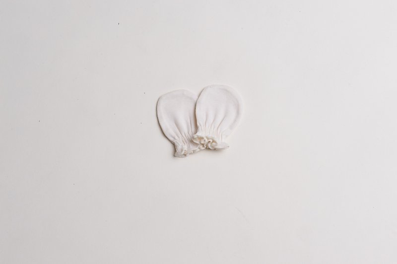 Bbc organic cotton moon gloves - Other - Paper White