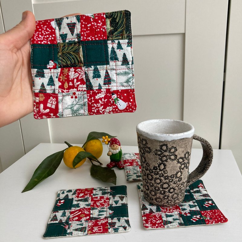 New Year's Eve coaster Set of 4 Linen-cotton coasters 11.5 x 11.5 cm - 杯墊 - 亞麻 綠色