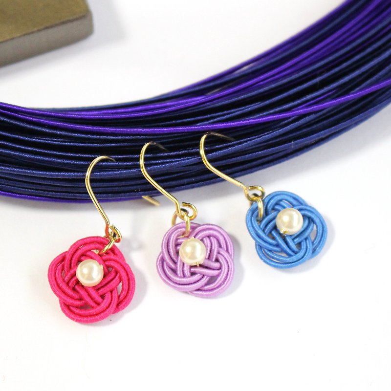 japanese style pierce / mizuhiki / japan / accessory / flower / present - ต่างหู - ผ้าไหม สีน้ำเงิน