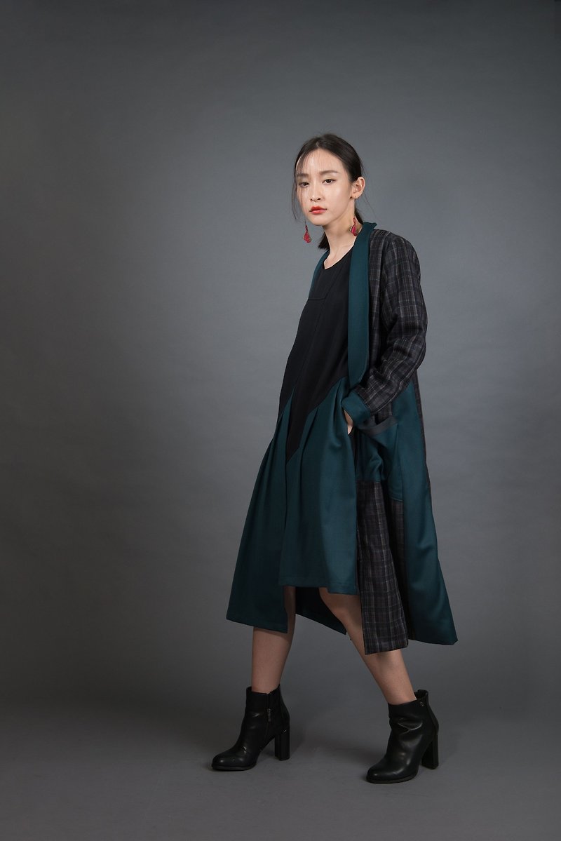 Dark green forest long coat - Women's Casual & Functional Jackets - Polyester Green