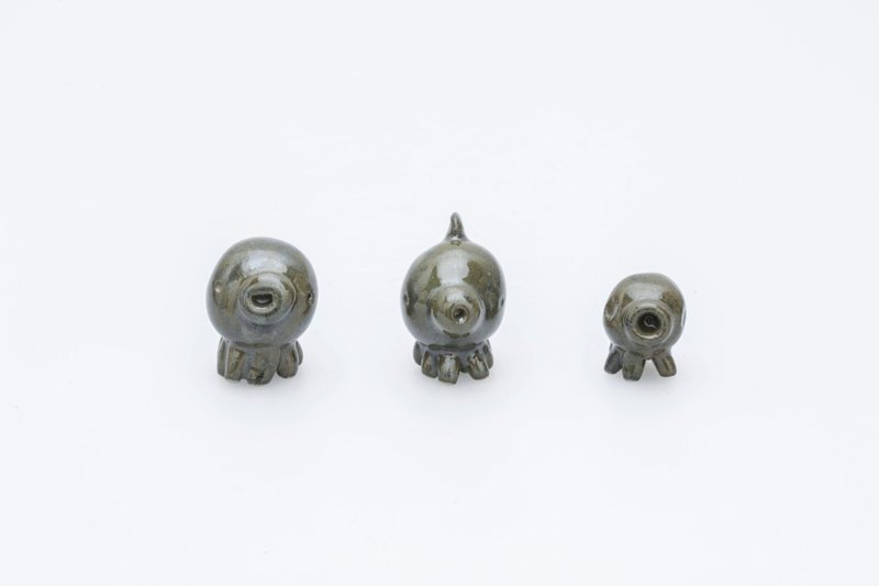 Round Octopus Series—Evolution - ของวางตกแต่ง - ดินเผา สีเขียว