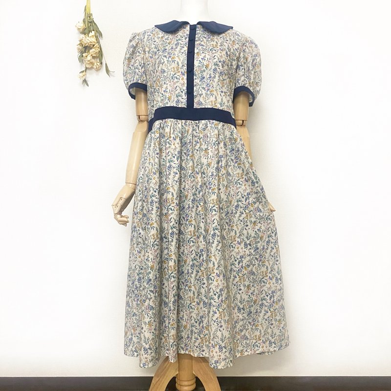 上品なきれいめワンピース 鳥とお花柄のハーモニー - 洋裝/連身裙 - 棉．麻 灰色