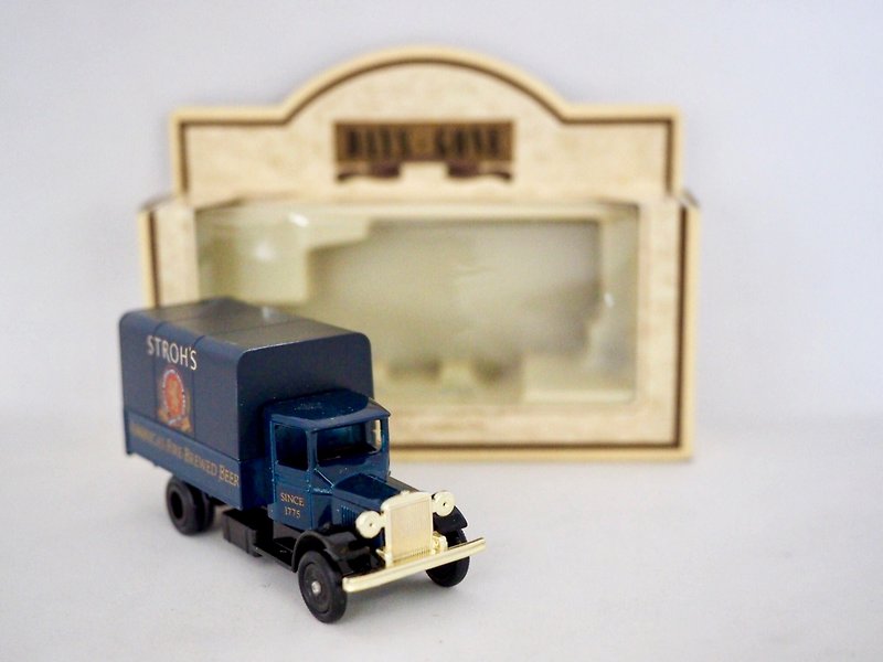 British Dark Blue Wine Ad Back Box Truck with Original Box - ของวางตกแต่ง - โลหะ 