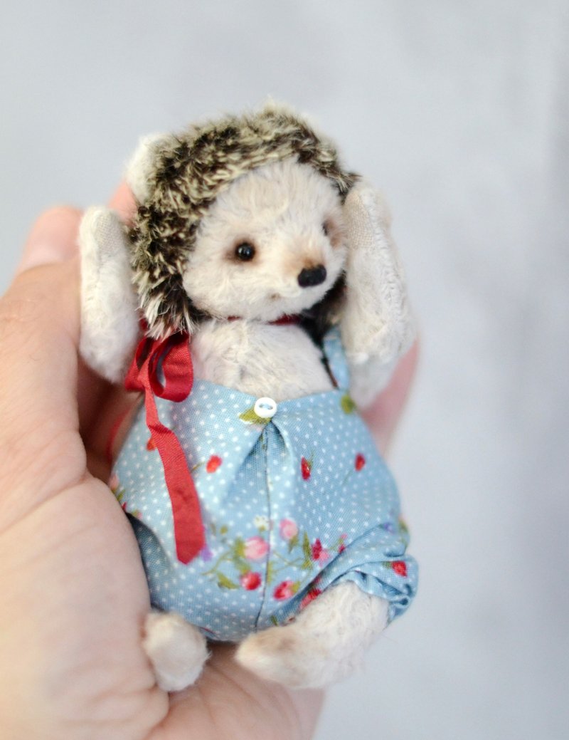 Tiny Teddy Hedgehog, Artist Teddy Toy, Stuffed Toy - 公仔/玩偶 - 其他材質 