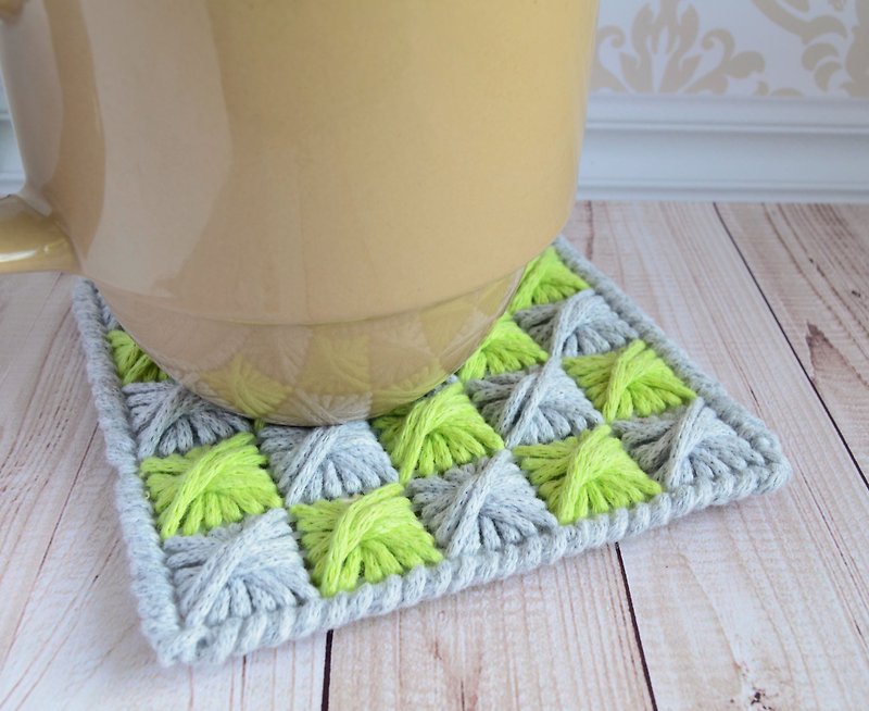 Embroidered coaster, Cotton grey green mug rug, Kitchen home decor - ที่รองแก้ว - งานปัก สีเขียว