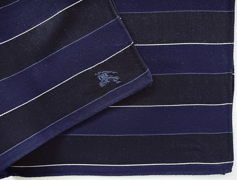 Burberry Vintage Handkerchief Pocket Square Blue 19 x 18.5 inches. - 手帕 - 棉．麻 藍色