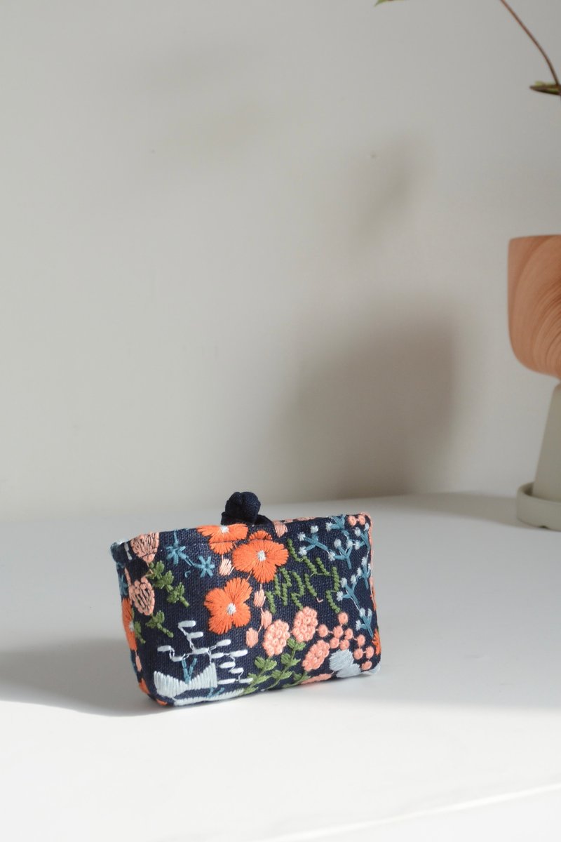 Beats Studio Buds ワイヤレス インイヤー ヘッドフォン バッグ AirPods Bluetooth ヘッドフォン収納バッグ - イヤホン収納 - コットン・麻 ブルー