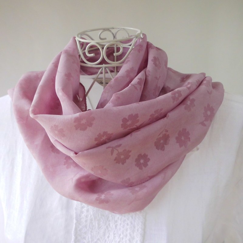 Plant dyeing, violet, silky cotton rayon, layer dyeing, stole - Knit Scarves & Wraps - Silk Purple