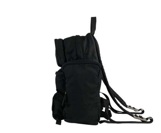 日本直送 名牌中古包 】PRADA プラダ バックパック ブラック