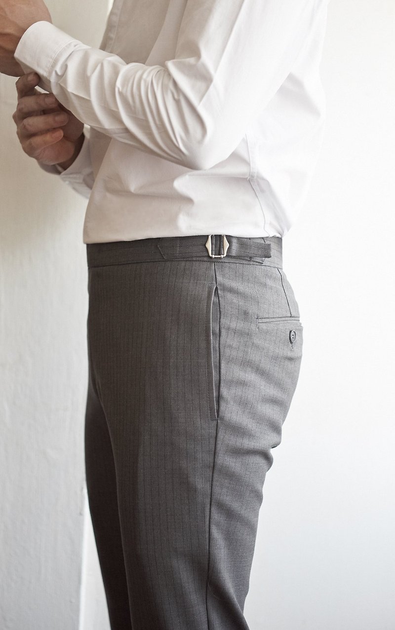 Grey stripe with adjustable waist trousers - 工裝褲/長褲/牛仔褲 - 棉．麻 灰色