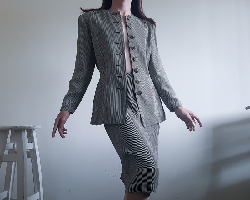 NORMA KAMALI 2 件套條紋裙子套裝復古 80 年代西裝外套和鉛筆裙 - 女西裝外套 - 聚酯纖維 黑色