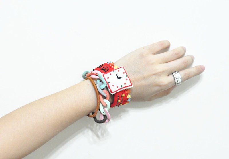 magichand festive red embroidery hand-made fake watches Bracelets - สร้อยข้อมือ - ผ้าฝ้าย/ผ้าลินิน สีแดง