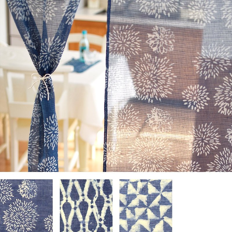 【Reservation】Blue translucent pattern door curtain made in India - ม่านและป้ายประตู - ผ้าฝ้าย/ผ้าลินิน สีน้ำเงิน
