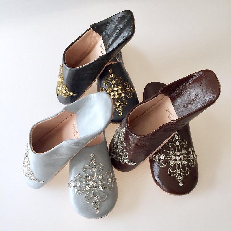 Babouche Slipper / 拖鞋 / beautiful embroidery baboosh 3 feet set - Other - Genuine Leather Brown