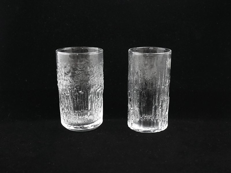 Early Water Cups-the appearance of ice A and B