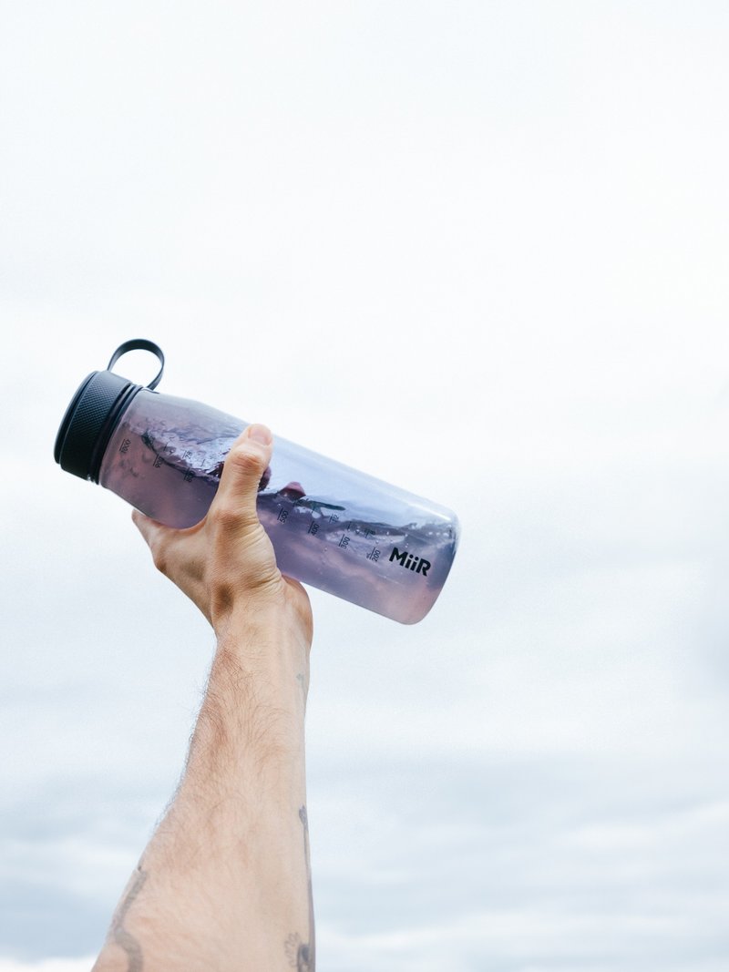 MiiR Everywhere 隨行系列 Tritan 水瓶/水壺 33oz/1.0L - 水壺/水瓶 - 塑膠 多色