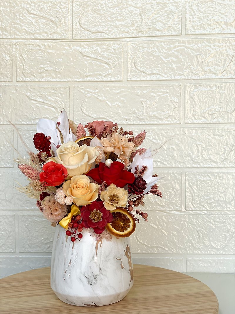 Festive table flowers/universal colors/Mother’s Day table flowers - Dried Flowers & Bouquets - Plants & Flowers Red