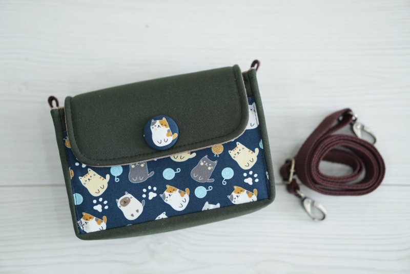 Increased camera bag/carry bag wool ball cat x army green spot 1 shipment - Messenger Bags & Sling Bags - Cotton & Hemp Blue