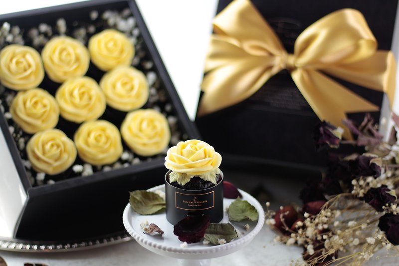 Felicitas Pâtissérie Yellow Rose Gift-Rose Bouquet Gift Box - Cake & Desserts - Fresh Ingredients Yellow