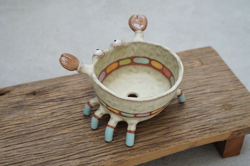 Crab plant pot handmade ceramic - 植物/盆栽/盆景 - 陶 多色