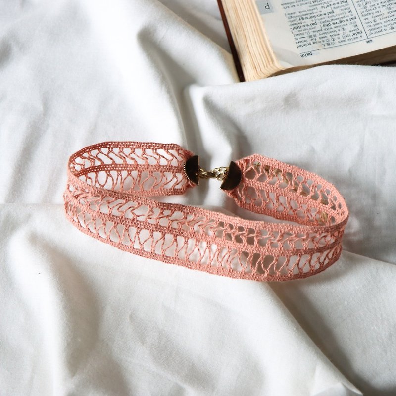 fillings-pink hollow braided necklace - สร้อยติดคอ - เส้นใยสังเคราะห์ 