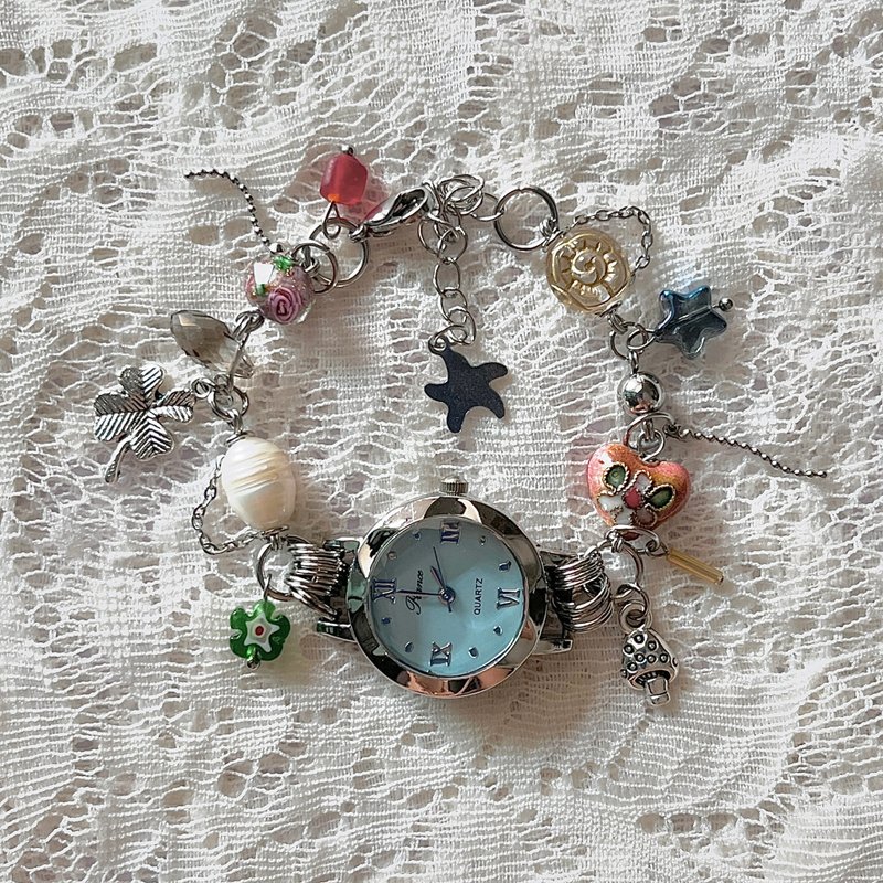 Upcycled Watch Bracelet – Blue - 手鍊/手環 - 貴金屬 多色