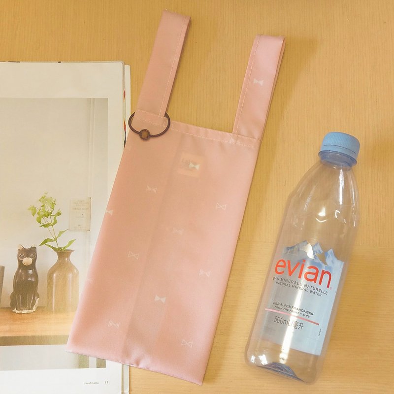 Pink bow tie (light pink)。Handmade reusable bag for drinks and anything - ถุงใส่กระติกนำ้ - วัสดุกันนำ้ สึชมพู
