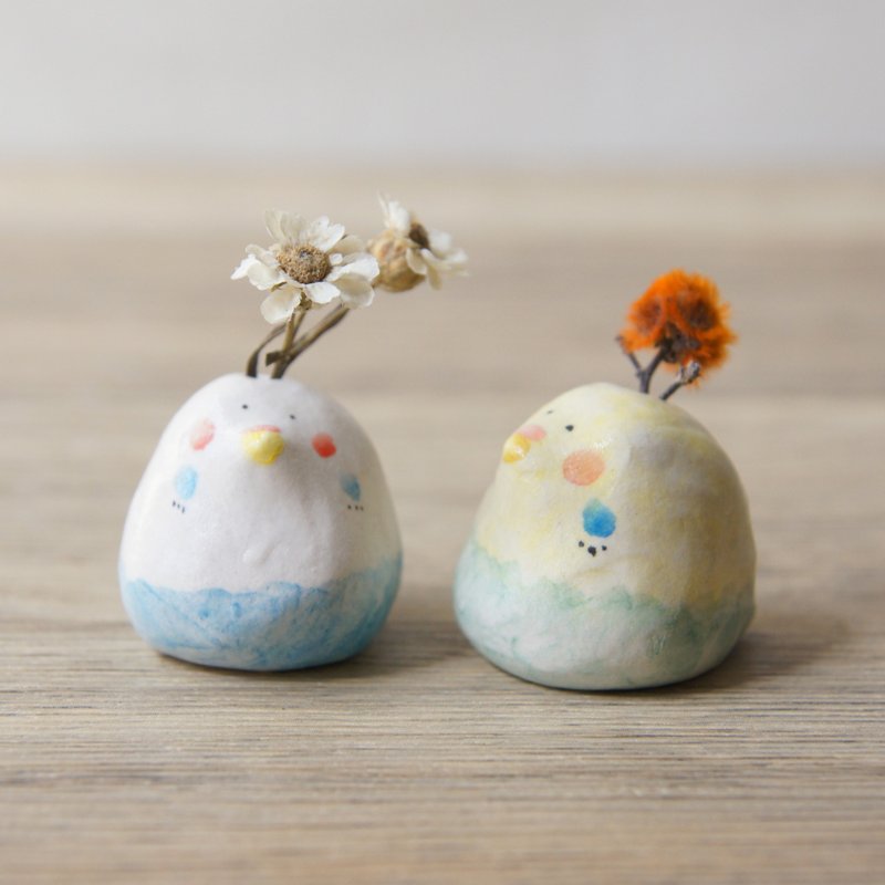 [Small things in life] Healing animal flower pots / ceramic flower pots with various roles - เซรามิก - เครื่องลายคราม หลากหลายสี