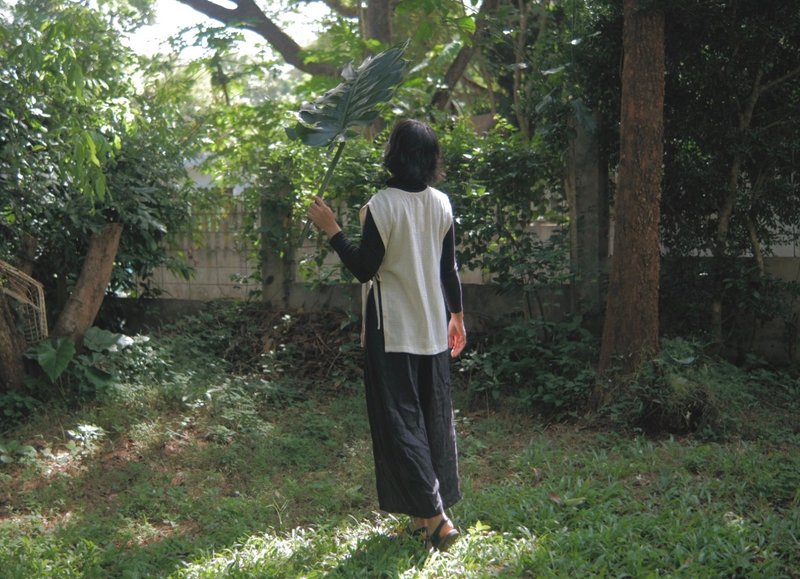 Vanilla Autumn | Apron Top | Light Chiangmai Cotton - 洋裝/連身裙 - 棉．麻 白色