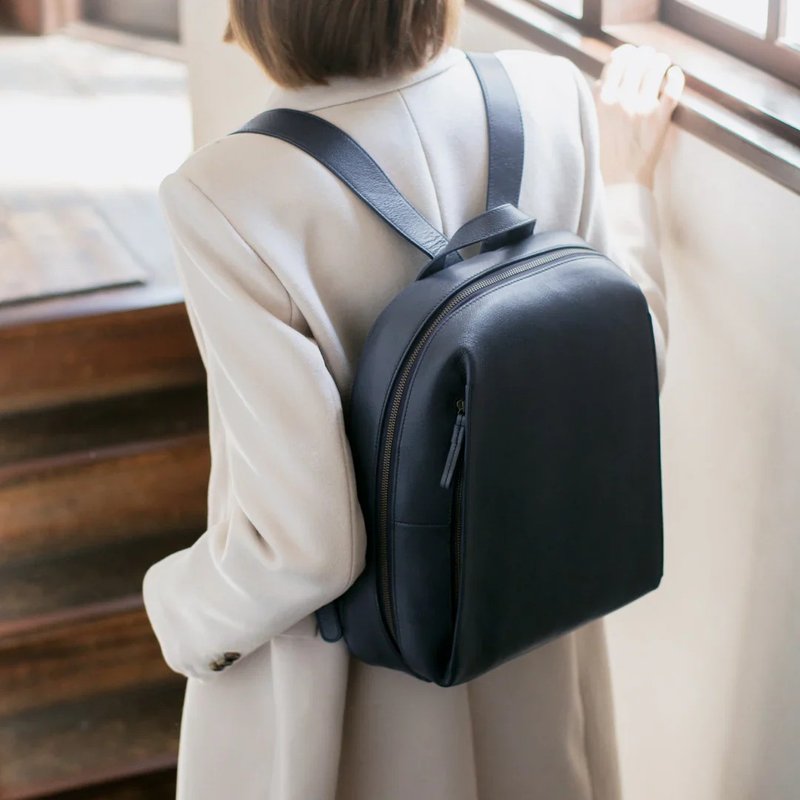 Kazematou 後背包 M-海軍藍 - 後背包/背包/書包 - 真皮 藍色