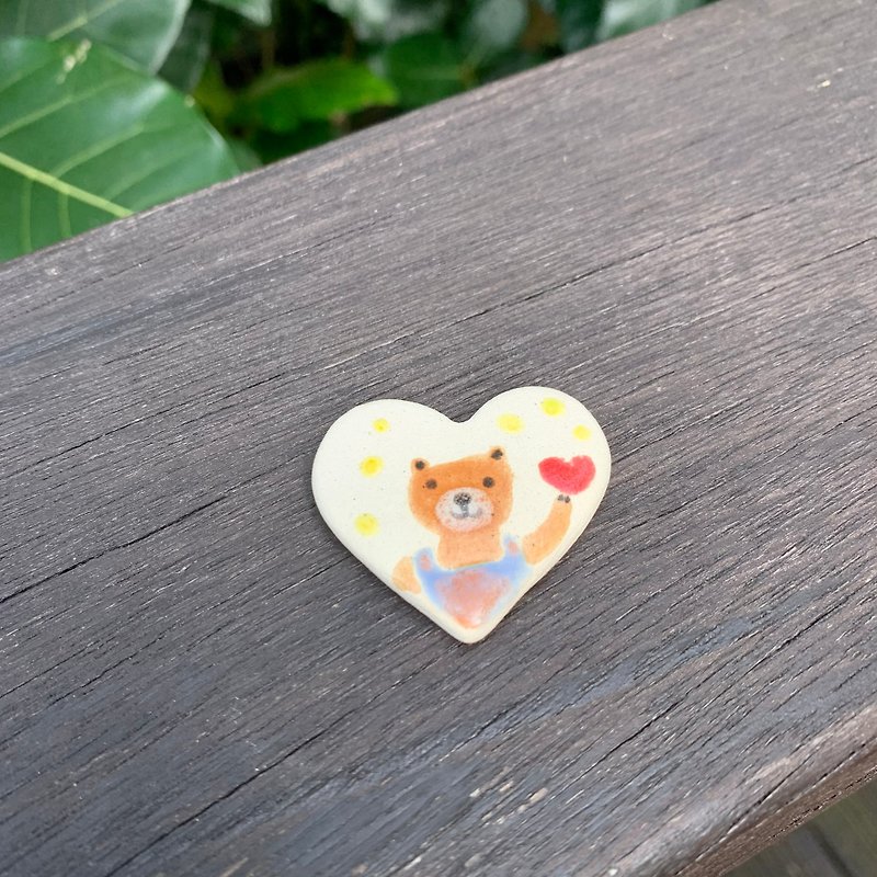 Lu-Little Bear Love Pottery Pin / Hand-painted（これだけ）