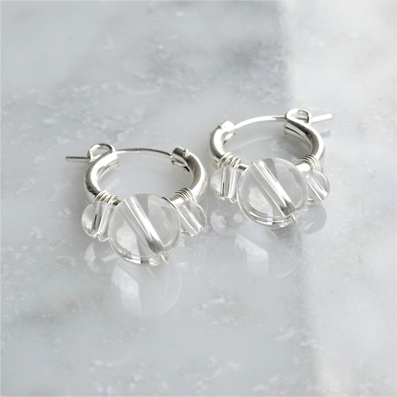 SV925SF*Crystal Quartz bubble wrapped pierced earring / earring M - Earrings & Clip-ons - Gemstone Transparent