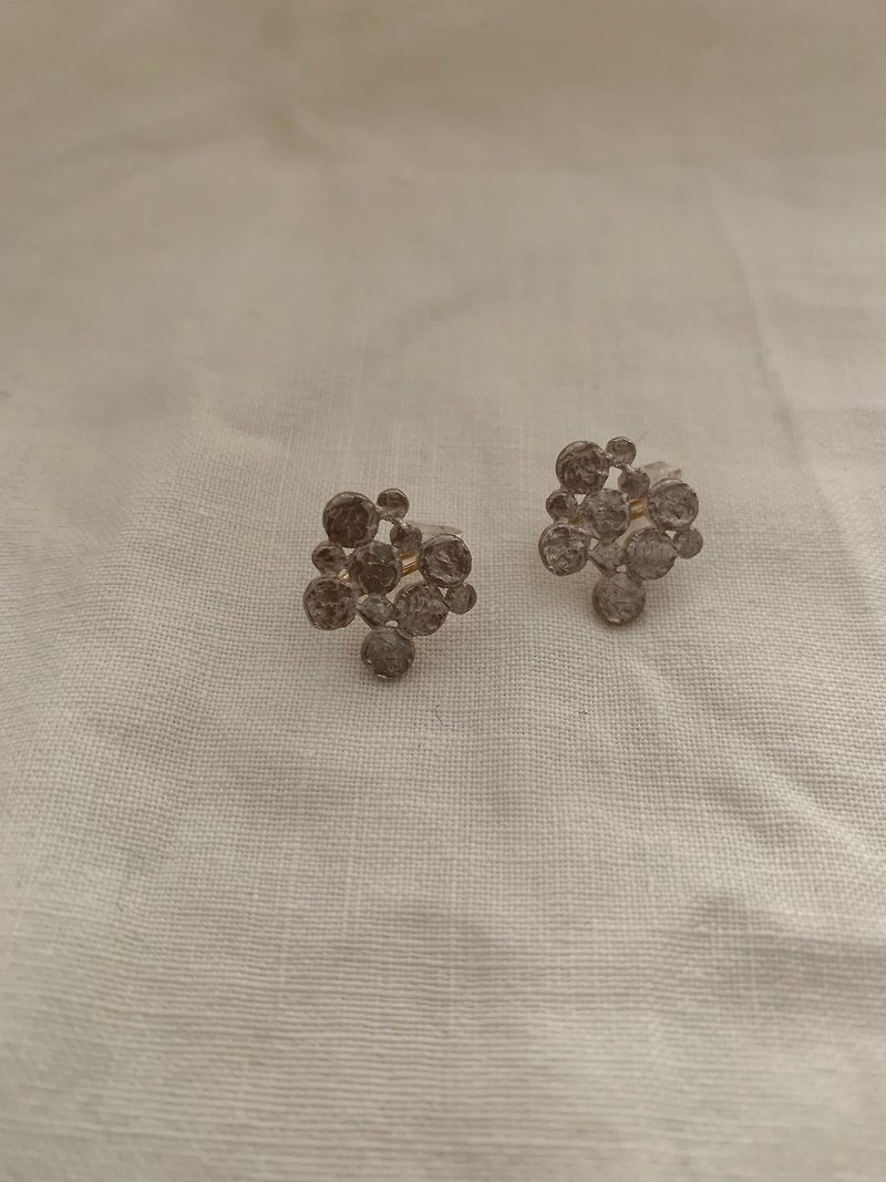 Large and small round ear clip - Earrings & Clip-ons - Silver Silver