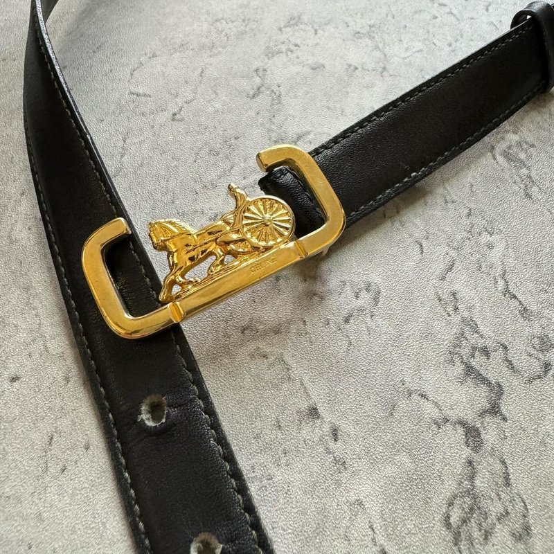 Second-hand Celine pony buckle leather belt - เข็มขัด - หนังแท้ สีดำ