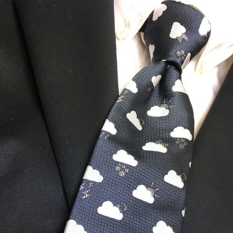 Cloud tie Gray cloud necktie - เนคไท/ที่หนีบเนคไท - ผ้าไหม สีเทา