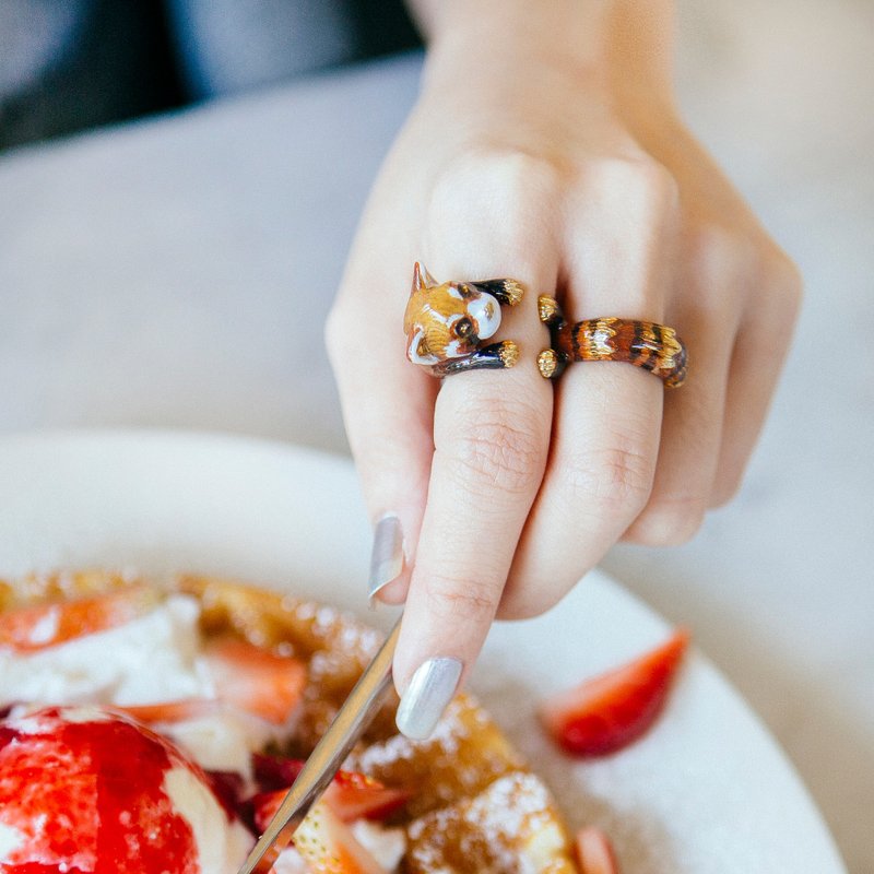 Red Panda Ring - 戒指 - 其他金屬 咖啡色