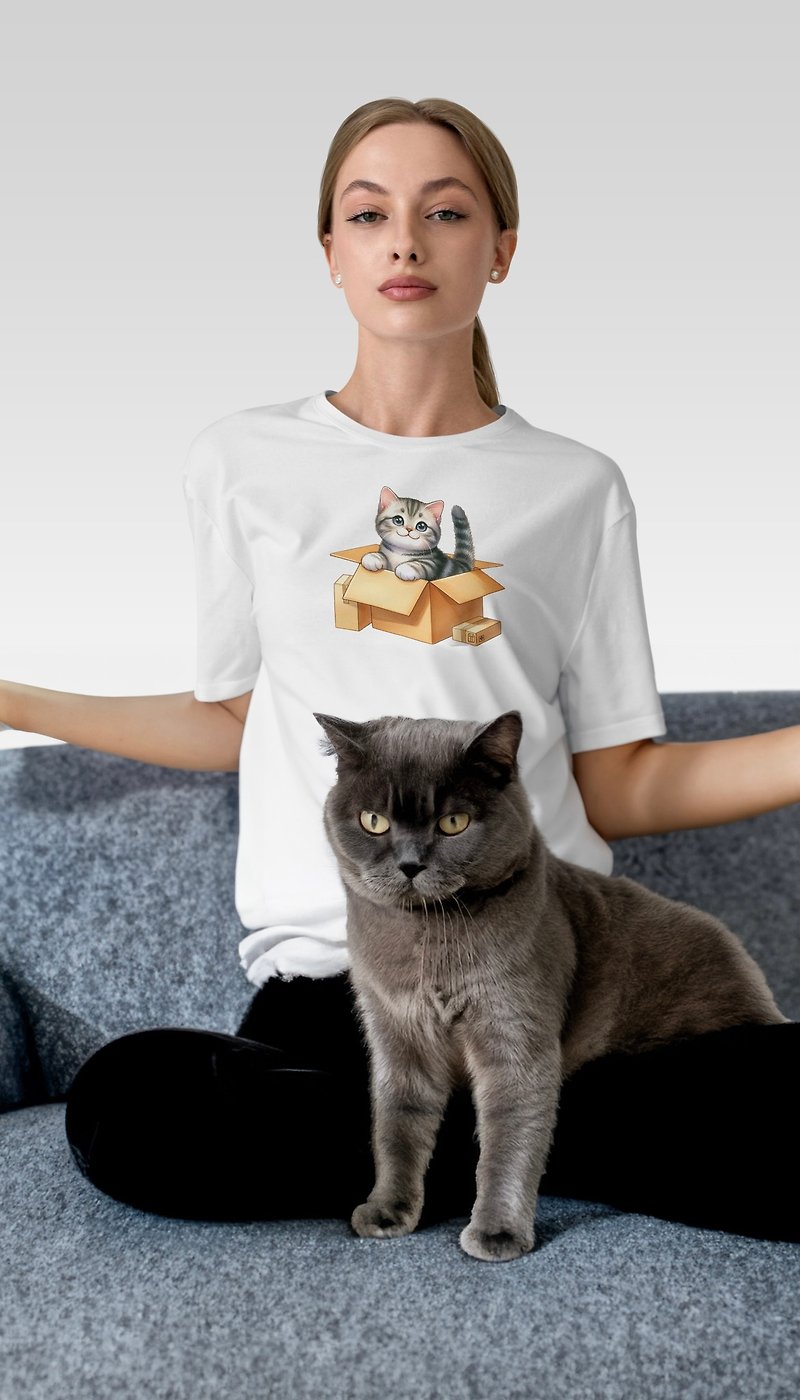 Custom your pet tee in vintage or watercolor style dog cat animal - เสื้อยืดผู้หญิง - ผ้าฝ้าย/ผ้าลินิน ขาว