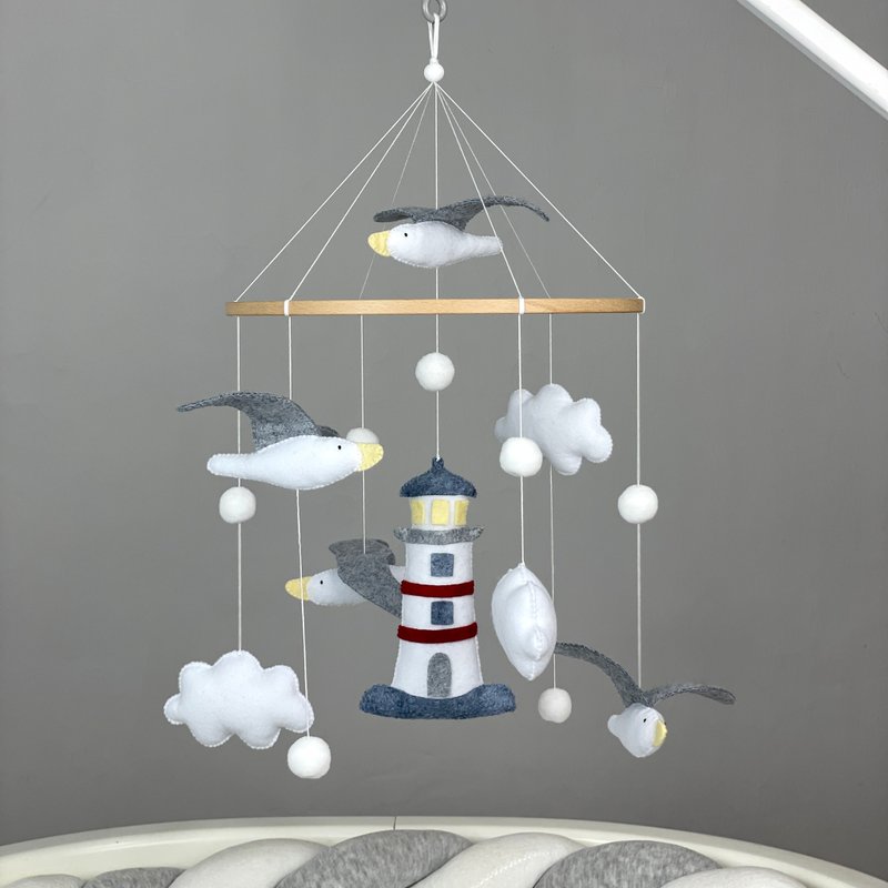 Seagulls baby mobile crib Ocean nursery decor Lighthouse mobile Seagulls flying - 寶寶/兒童玩具/玩偶 - 其他材質 灰色