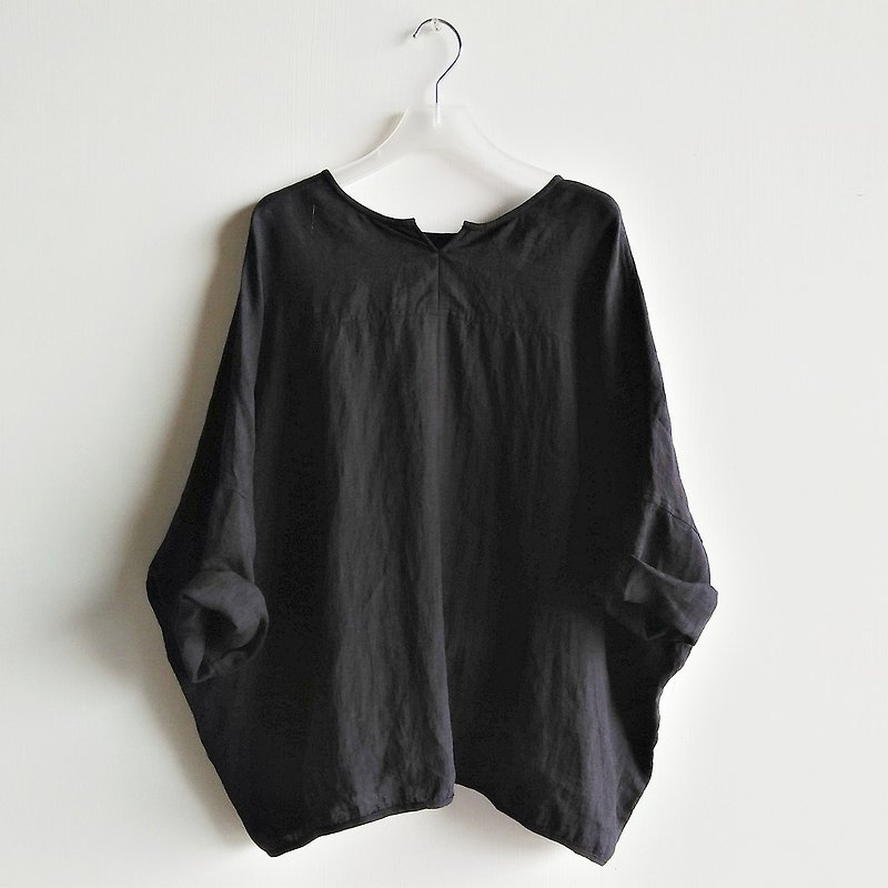 Front and back two-wear eight-quarter sleeves linen washed black / optional colors - เสื้อผู้หญิง - ผ้าฝ้าย/ผ้าลินิน สีดำ