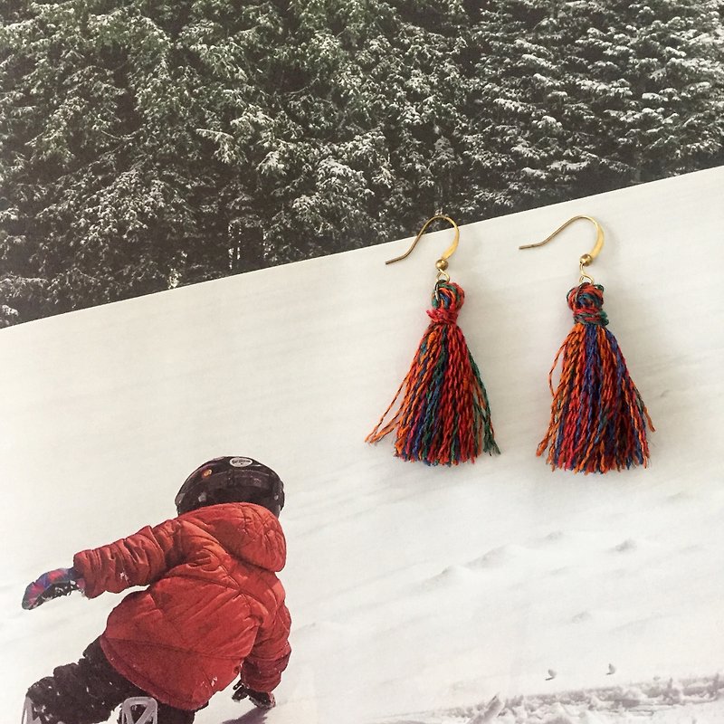 Handmade petit tassel earrings  |  Yellow brass  |  Red - Earrings & Clip-ons - Other Materials Red