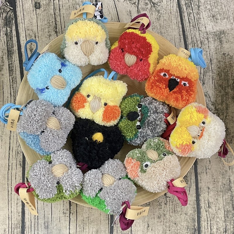 暫停收單- 愛鳥仕 原創 / 爆毛款鸚鵡鳥頭皮繩吊飾 來圖訂做 - 鑰匙圈/鑰匙包 - 棉．麻 多色