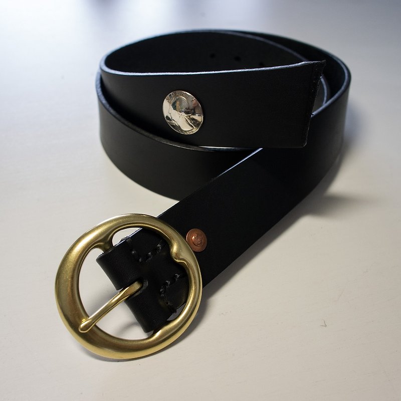 Black coin buckle saddle leather belt - เข็มขัด - หนังแท้ สีดำ