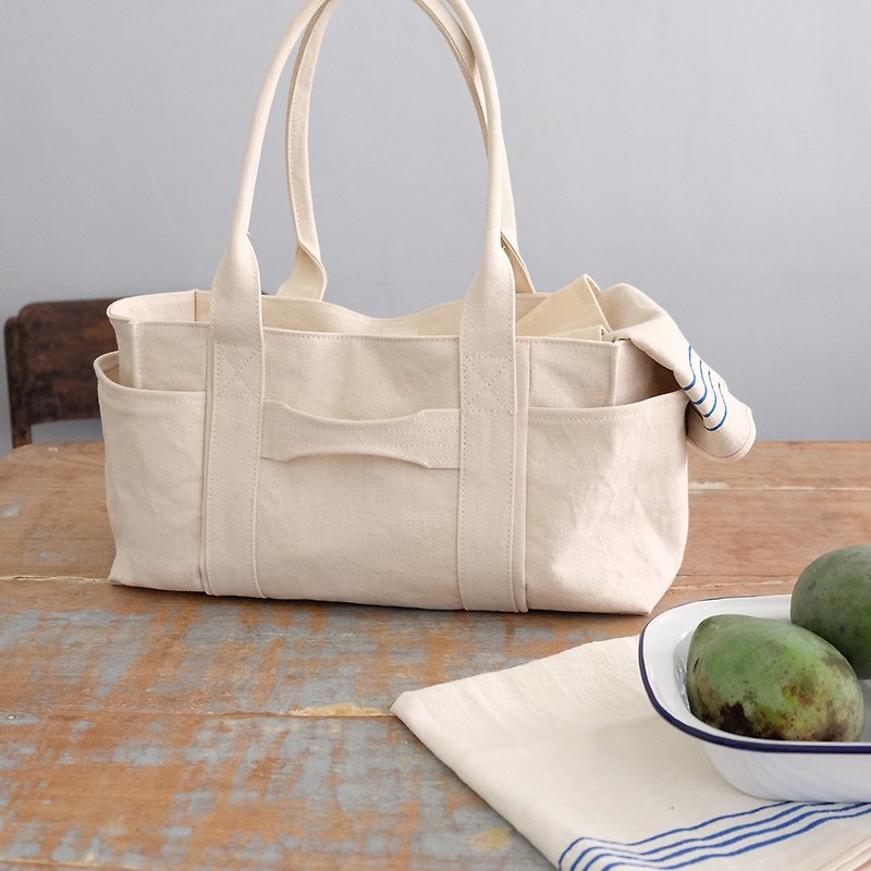 Mushroom MOGU / Canvas Shoulder Bag / Ben White / Star Ferry - Messenger Bags & Sling Bags - Cotton & Hemp White