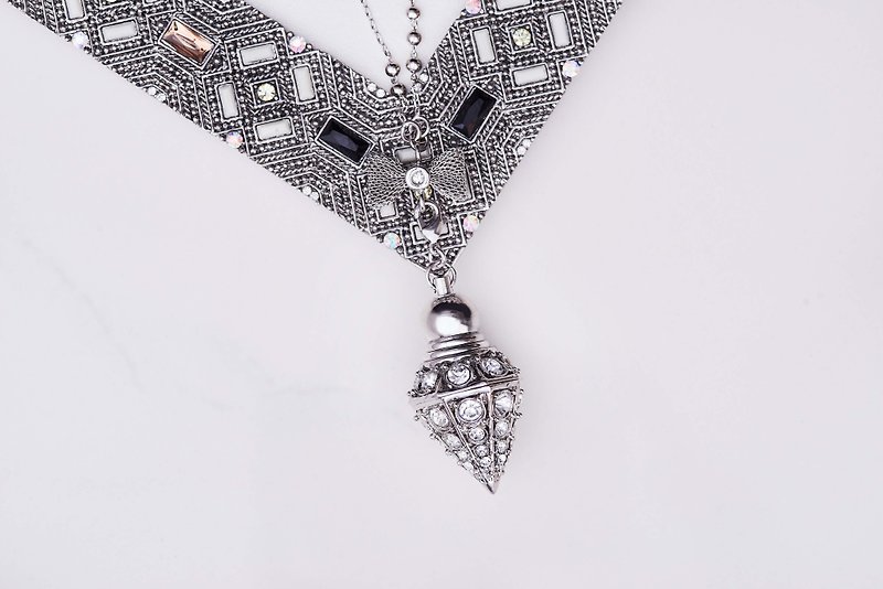 Neve Jewelry Pure Diamond Mini Perfume Bottle Necklace (Silver) - สร้อยคอ - โลหะ ขาว