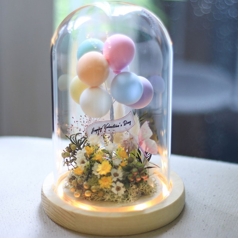 Extraordinary Miracle Balloon Glass Cover Cup Customized Dry Flower Ceremony Birthday Gift Graduation Gift - ช่อดอกไม้แห้ง - พืช/ดอกไม้ 