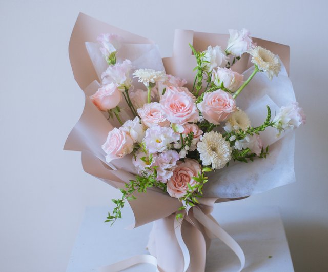 ソフトピンクのバラの花束 | - ショップ WAS floral ドライフラワー